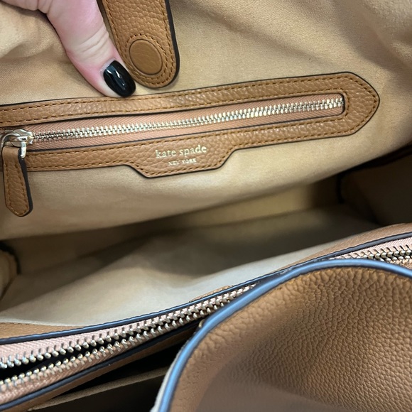 Kate Spade Tote - Picture 10 of 11